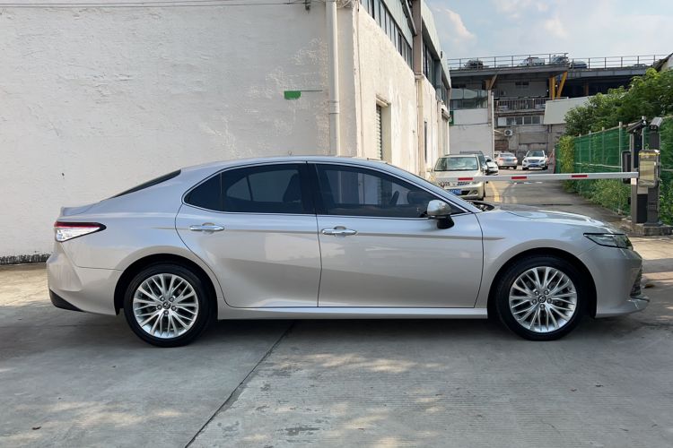 Used Toyota Camry 2019 Revised Version 2.5G Luxury Edition
