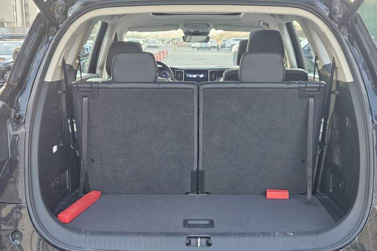 Used Hongqi HS7 PHEV 2024 2.0T PHEV Four-Wheel Drive Flagship Edition 6 Seats
