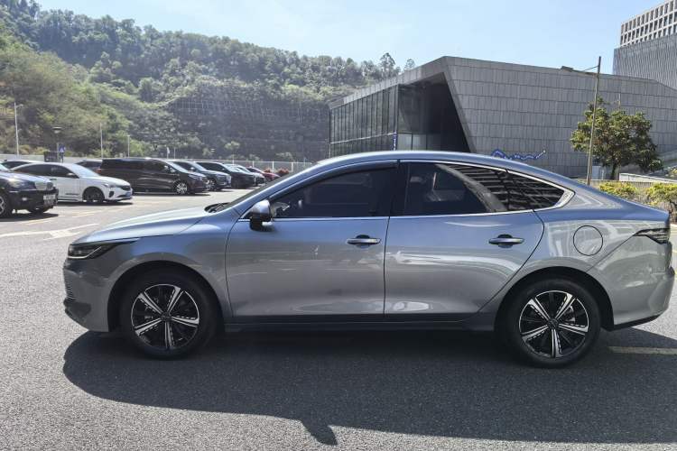 Used BYD Destroyer 05 2023 Champion Edition DM-i 120KM Prestige Model
