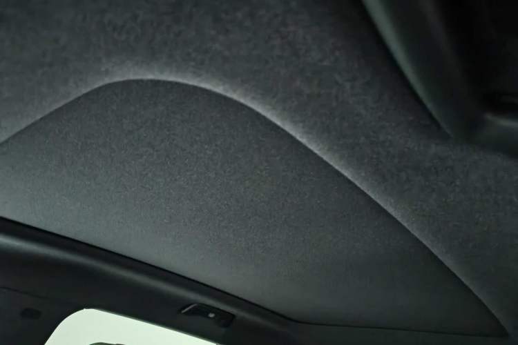 Used VOYAH FREE 2025 318 259 km All-Wheel-Drive Exploration Edition
