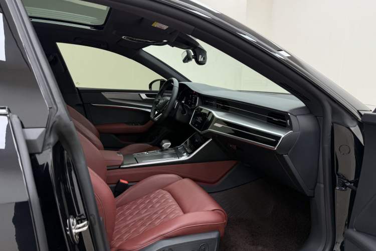 Used Audi A7L 2024 45 TFSI quattro S-line Black Warrior Edition