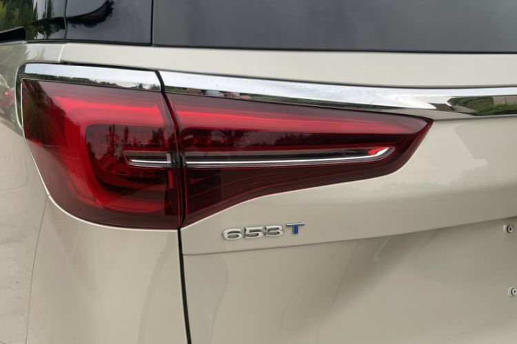 Used Buick GL8 2022 ES Landtrek 653T Luxury Edition
