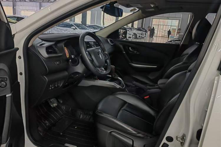 Used Renault Kadjar 2019 SCe200 Automatic 2WD Zhiyue Edition Anniversary Model China V Standard