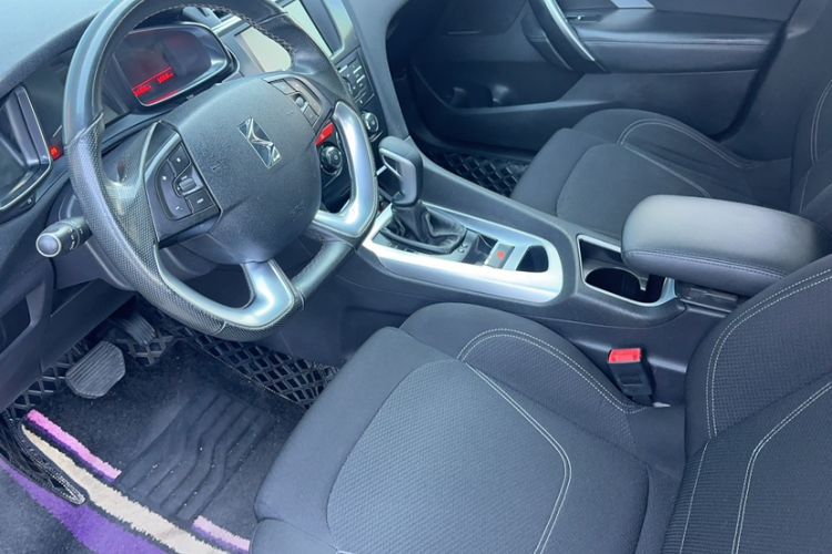 Used  6 2014 1.6T Elegant Version THP160
