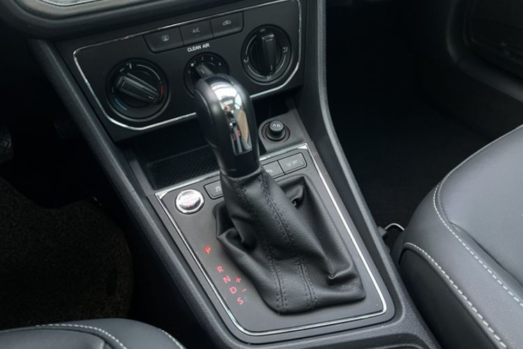 Used Volkswagen Lavida 2017 1.6L Automatic Comfort Edition