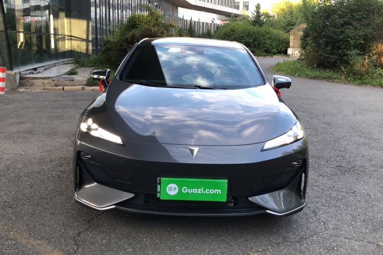 Used  SL03 2023 200Max Range-Extended Version
