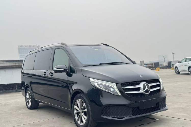 Used Mercedes-Benz V-Class 2020 V 260 Avantgarde Edition