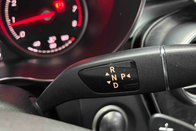 Used Mercedes-Benz GLC 2016 GLC 260 4MATIC Luxury Model