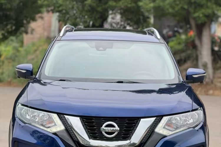 Used Nissan X-Trail 2019 2.0L CVT Smart Connect Comfort Edition 2WD
