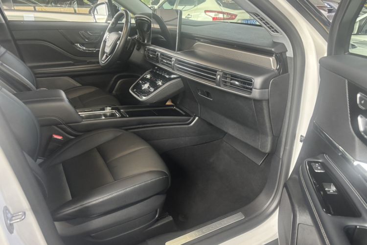 Used Lincoln Corsair 2022 2.0T Two-Wheel Drive Luxury Edition