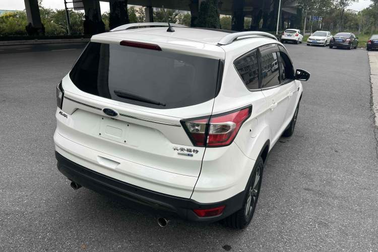 Used Ford Kuga 2019 EcoBoost 180 Two-Wheel-Drive Platinum Edition China VI Standard
