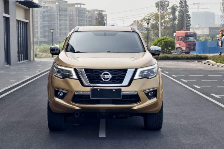 Used Nissan Terra 2018 2.5L Automatic 4x4 Luxury Edition
