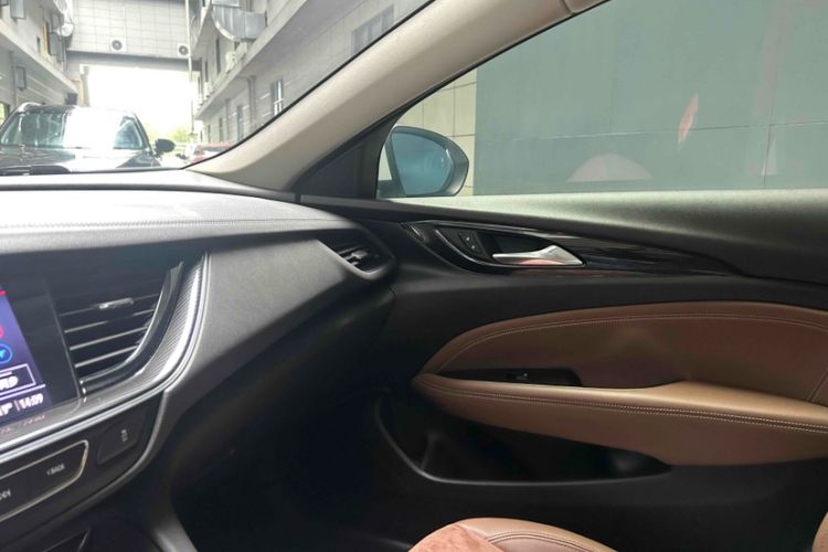 Used Buick Regal 2020 552T Luxury Version
