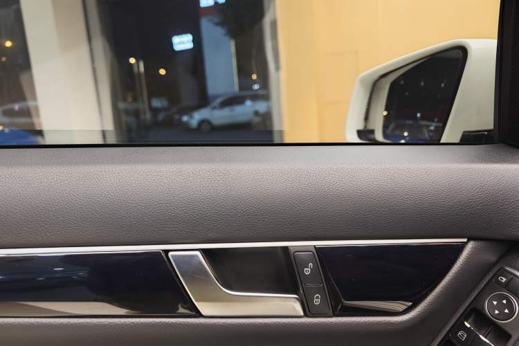 Used Mercedes-Benz C-Class 2013 C 180 Classic Grand Edition