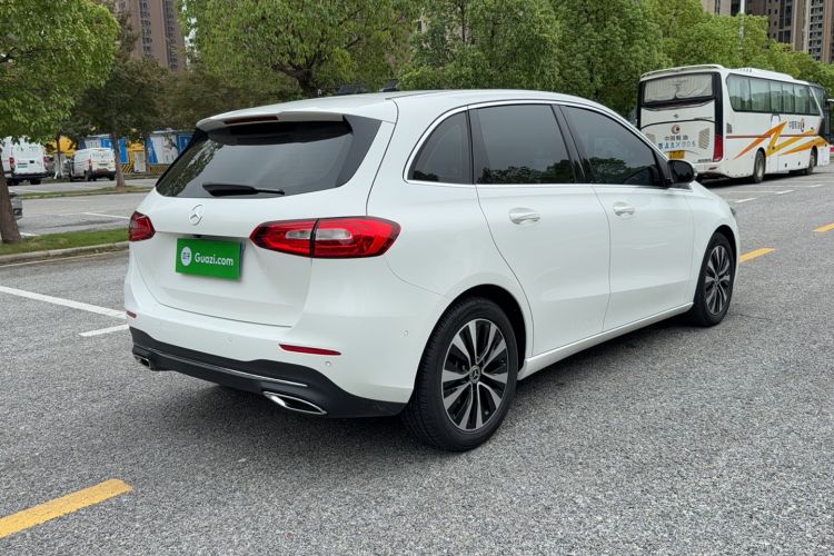 Used Mercedes-Benz B-Class 2022 B 180 Fashion Model
