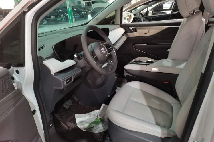 Used Buick GL8 2025 Lu Zun Smart Enjoyment Edition
