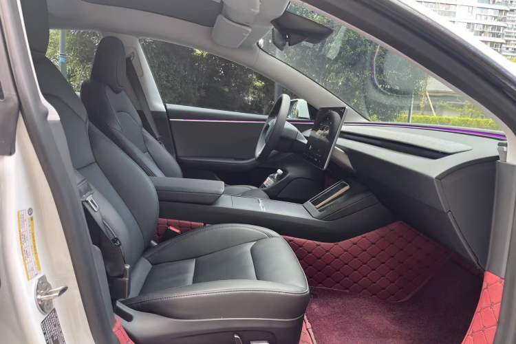 Used Tesla Model 3 2023 Rear-Wheel-Drive Version
