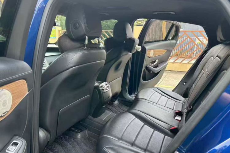 Used Mercedes-Benz GLC Coupe 2017 GLC 260 4MATIC Coupe SUV
