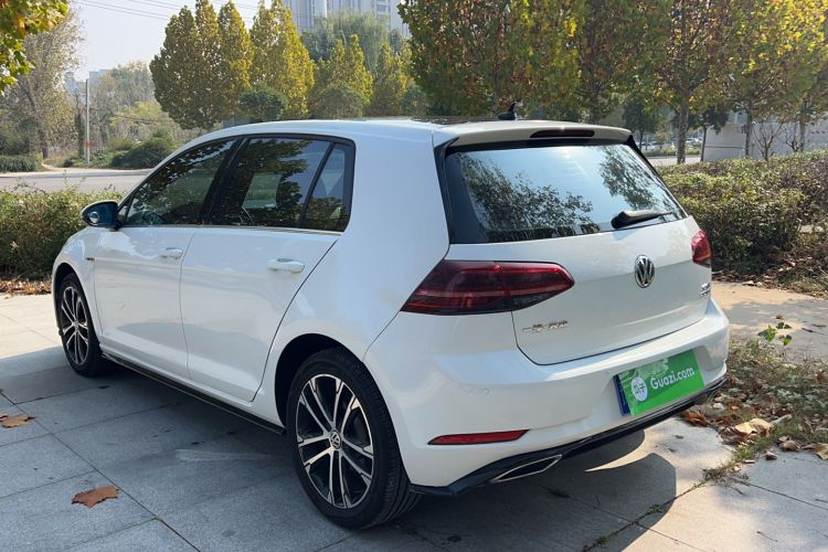 Used Volkswagen Golf 2018 280TSI Automatic R-Line Model
