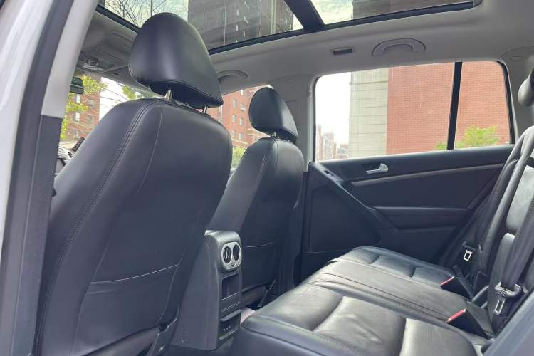 Used Volkswagen Tiguan 2013 1.8TSI Automatic Two-Wheel Drive Luxury Model