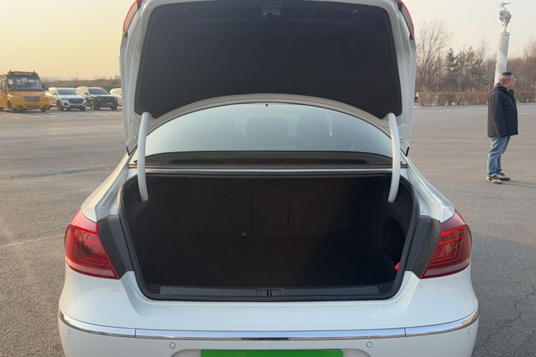 Used Volkswagen FAW-Volkswagen CC 2016 1.8TSI Luxury Model
