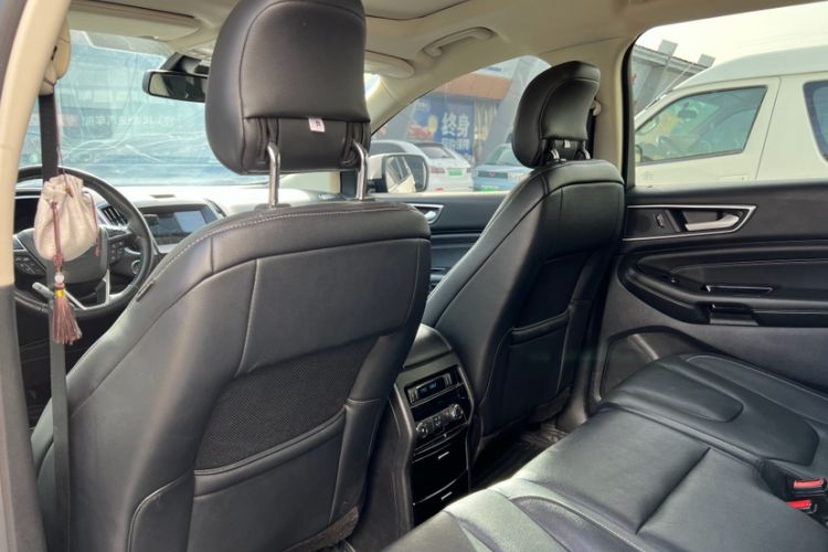 Used Ford Edge 2018 EcoBoost 245 Four-Wheel Drive Titanium 7-Seater