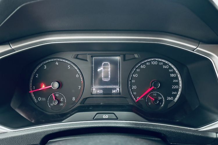 Used Volkswagen T-ROC 2018 230TSI DSG Two-Wheel Drive Advanced Version China V Standard
