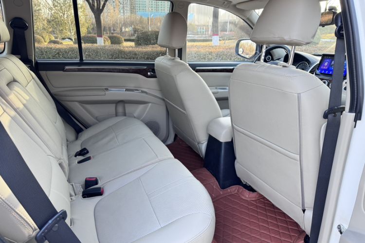 Used Mitsubishi Pajero Sport 2013 3.0L Automatic Two-Wheel Drive Luxury Edition
