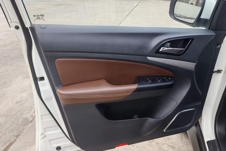 Used BYD S7 2016 2.0T Automatic Prestige Edition