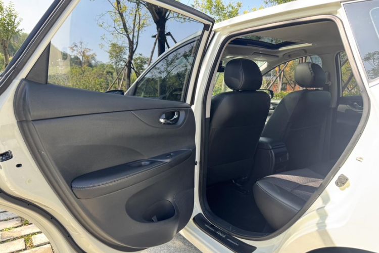 Used Nissan Tiida 2019 1.6L CVT Smart Drive Version China VI Standard
