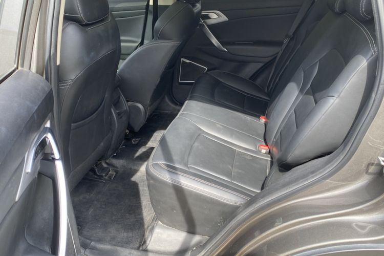 Used Geely Auto Emgrand X7 Sport 2021 Million Edition 1.8TD DCT Two-Wheel Drive Comfort Model
