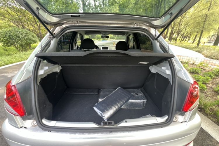 Used Peugeot 207 2011 Hatchback 1.4L Manual Yule Edition
