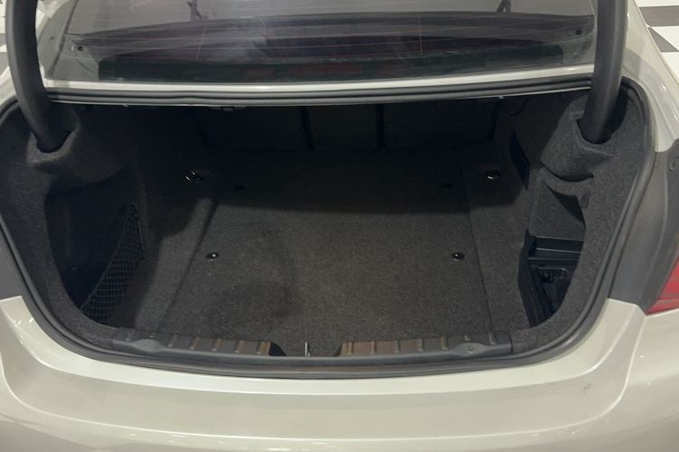 Used BMW 3 Series 2016 320Li Fashion Model
