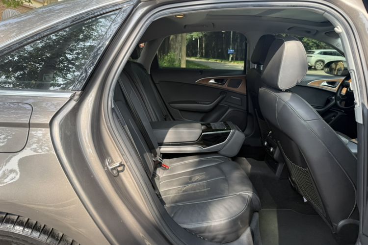 Used Audi A6L 2018 30th Anniversary Edition 30 FSI Style Model
