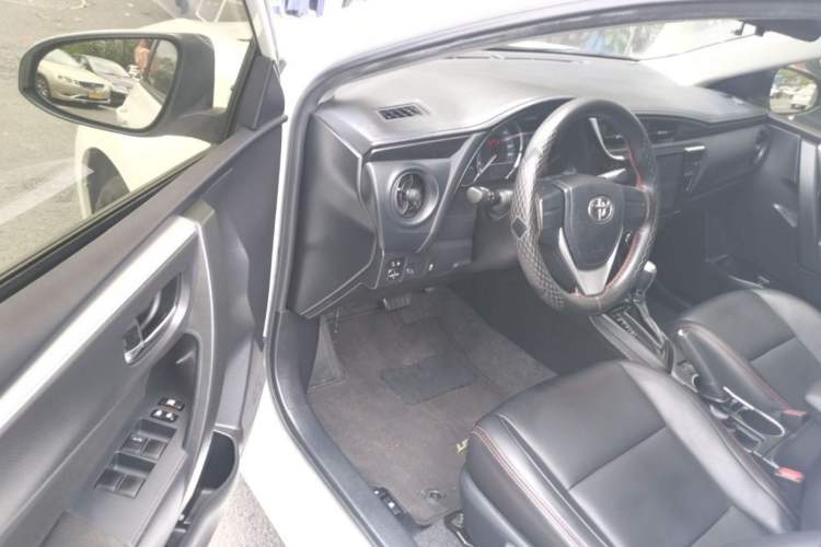 Used Toyota Levin 2017 Revised Version 185T CVT New Sharp Edition China V Standard
