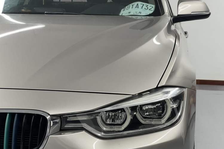 Used BMW 3 Series 2016 320Li Ambition Model
