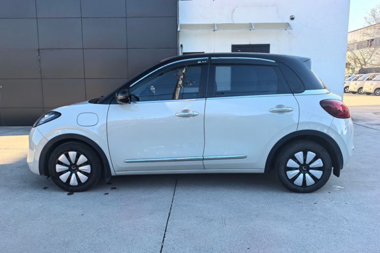 Used Wuling Bingo 2023 333 km Enjoyment Version
