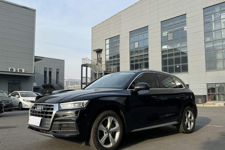 Used Audi Q5L 2018 40 TFSI Prestige Edition China VI Emission Standard

