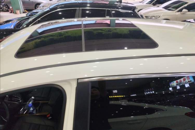 Used Honda CR-V 2019 Brilliant Edition Plus 240TURBO CVT Two-Wheel Drive Fashion Version China VI Emission Standard