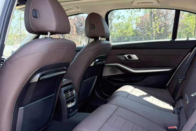 Used BMW 3 Series 2020 Restyled 325Li M Sport Package
