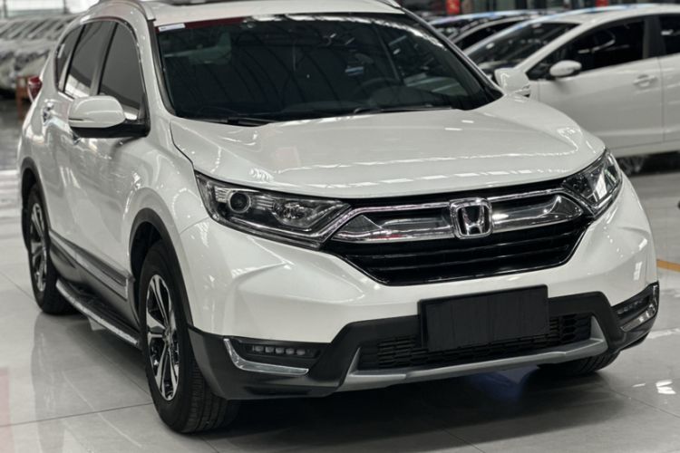 Used Honda CR-V 2017 240TURBO CVT Front-Wheel Drive Fashion Edition
