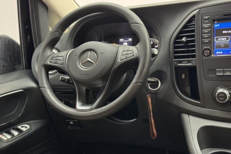 Used Mercedes-Benz Vito 2016 2.0T Business Edition