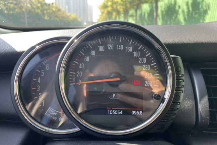 Used  MINI 2016 1.2T ONE Pioneer Edition Five-Door Version
