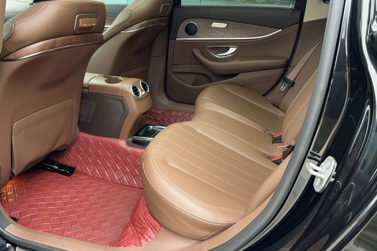 Used Mercedes-Benz E-Class 2018 E 300 L Stylish Model
