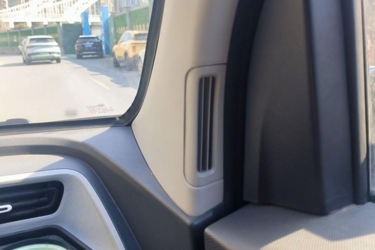 Used Wuling Hongguang MINIEV 2021 Macaron Premium Model – Lithium-NMC
