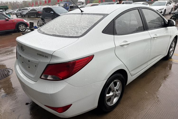 Used Hyundai Verna 2014 1.4L Automatic Smart GLS

