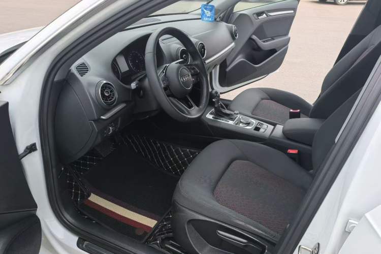 Used Audi A3 2018 30th Anniversary Edition Sportback 35 TFSI Ambition Model