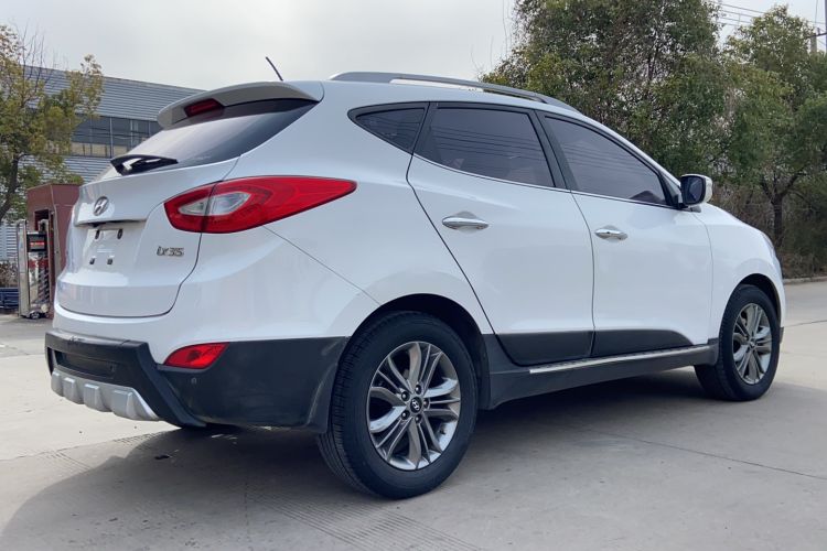 Used Hyundai ix35 2015 2.0L Automatic 2WD Smart Type China IV