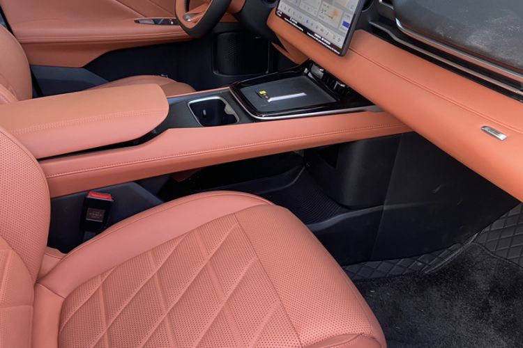 Used  S05 2024 510Max Pure Electric Version