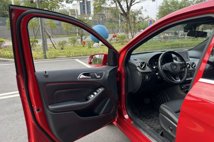 Used Mercedes-Benz B-Class 2015 B 200 Fashion Model